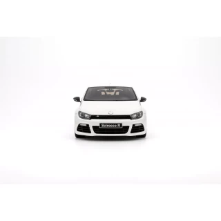 VOLKSWAGEN SCIROCCO 3 R PHASE 1 WHITE 2008 OttO mobile 1:18 Resinemodell (Türen, Motorhaube... nicht zu öffnen!)